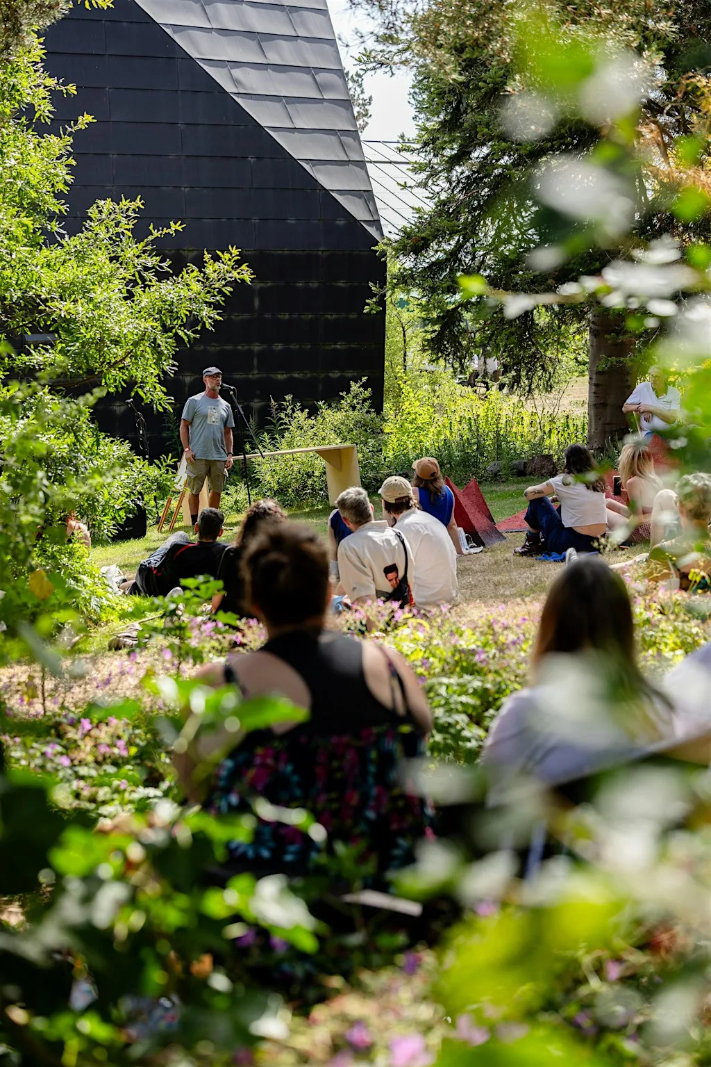 City Flowers Folk Fest at Ninewells Community Garden