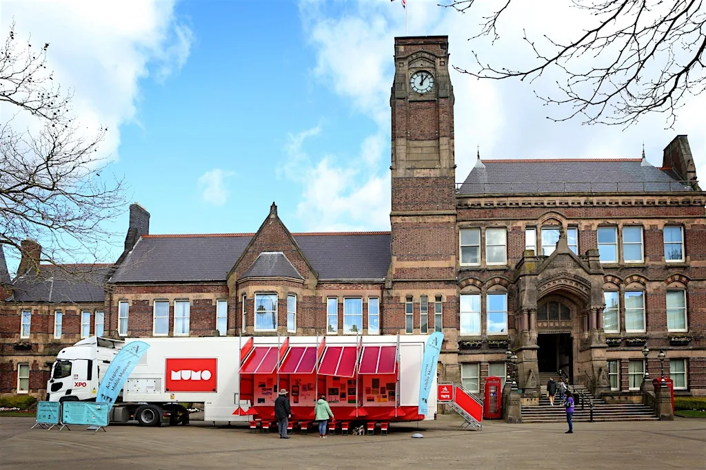 Art Explora Mobile Museum in Exeter - FREE Family Programme at Exeter Central