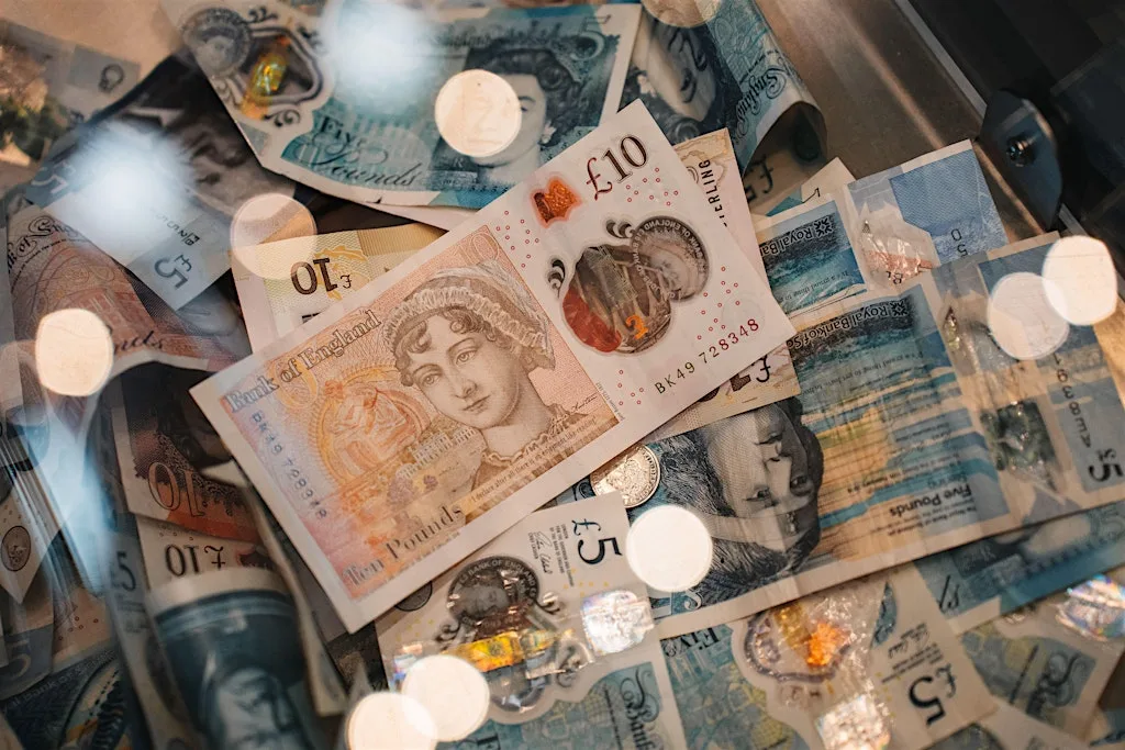 Bristol Needs Budget volunteer training at UWE Bristol's International College
