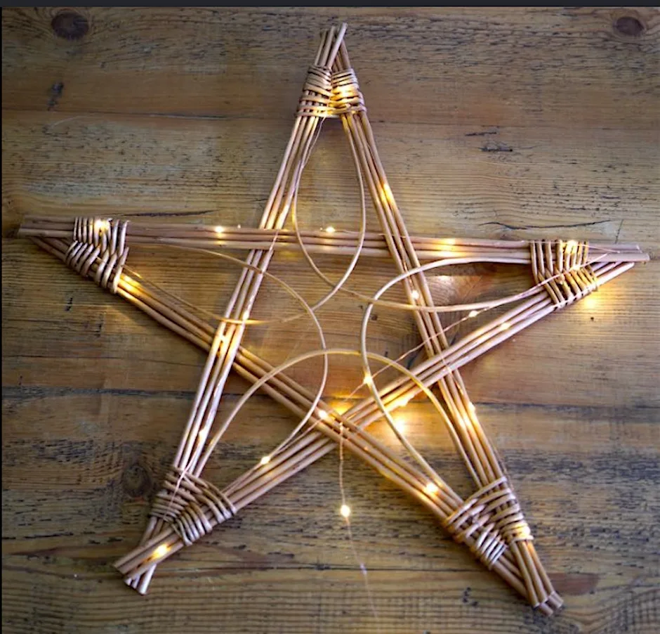 Weave Willow Stars for Christmas at Portessie Public Hall
