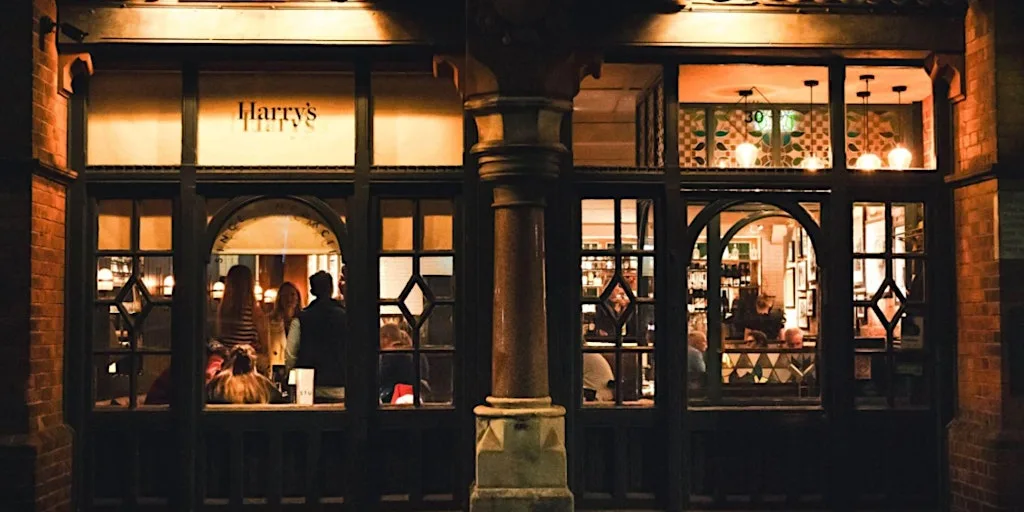ZEST Singles Supper at Harrys at Harry's Restaurant