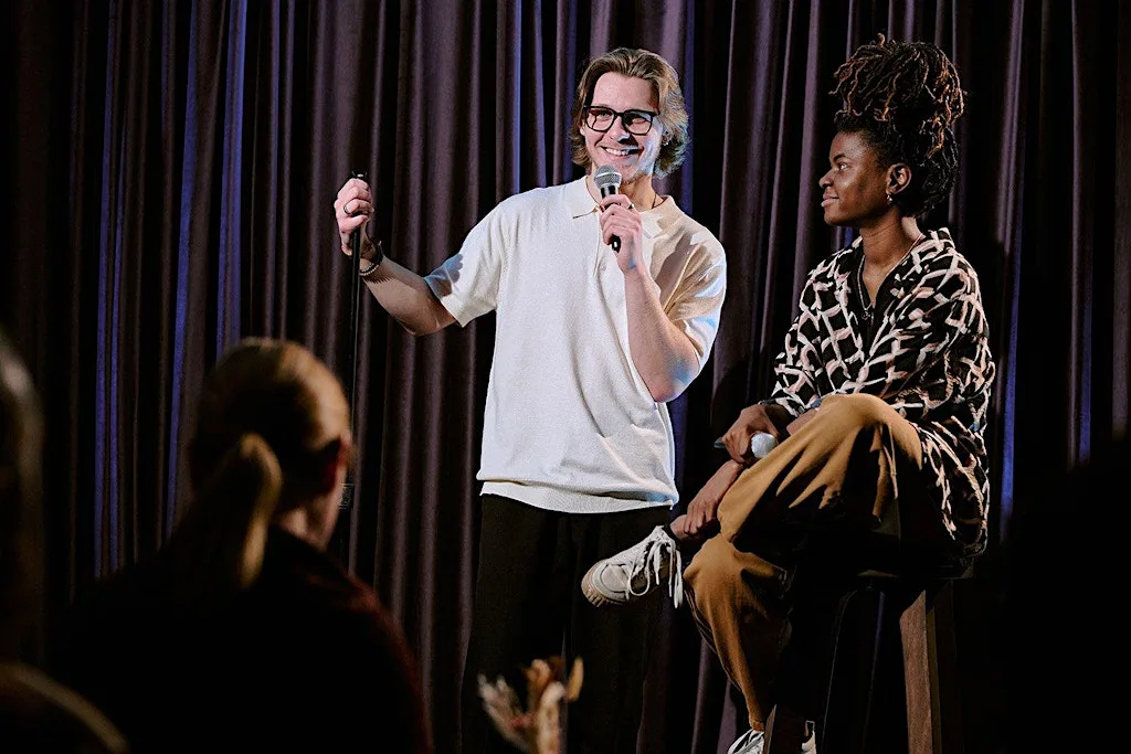 Singles Open Mic Comedy @ Bar Rumba | All Ages | DateinaDash