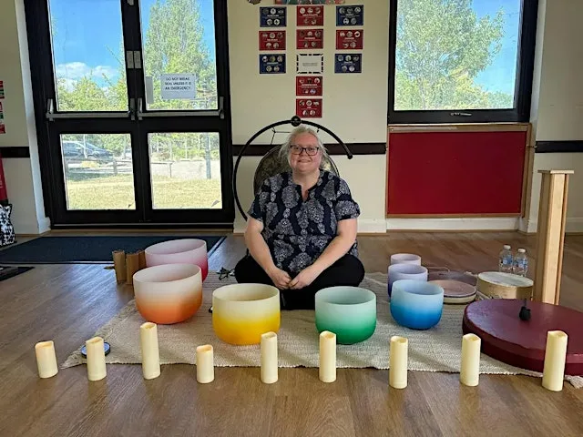 Energising guided relaxation and sound bath session