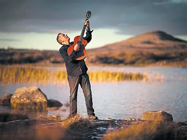 Luka Bloom at The Seantí