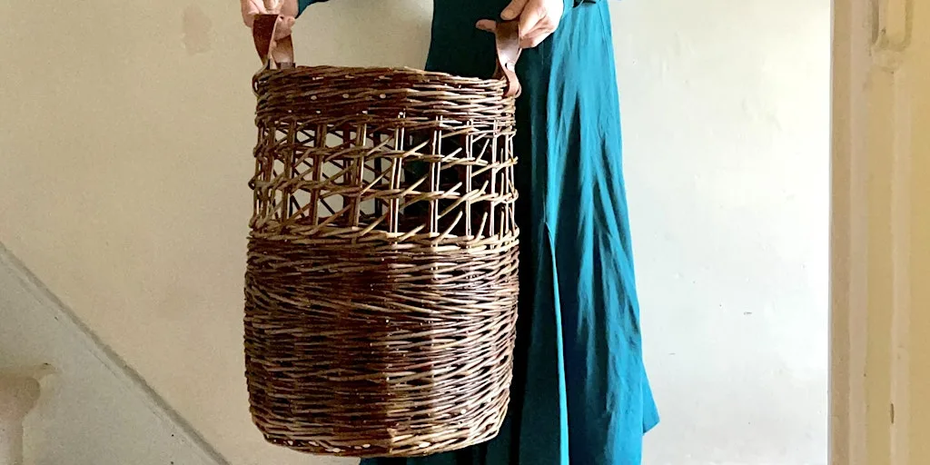 Willow storage basket 2 Day workshop with Sarah Le Breton at Chevithorne