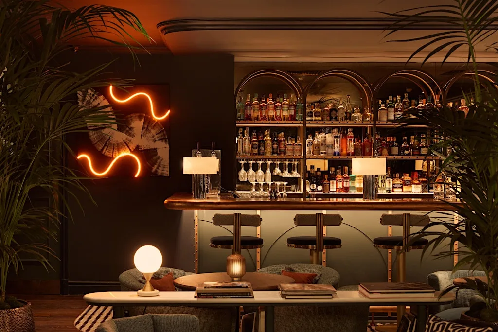 DJ Takeover at The Top of the Townhouse Cocktail Bar