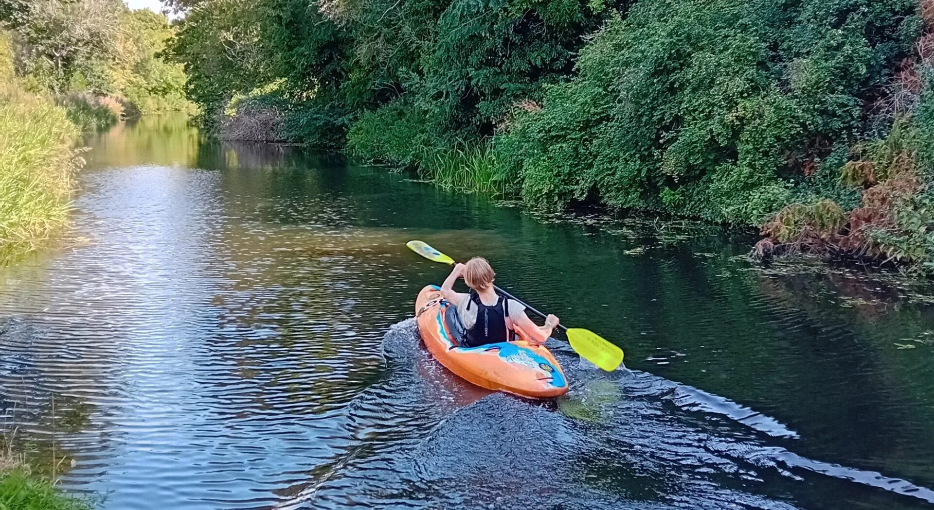 Paddle your way to serenity in the city at Forth Canoe Club