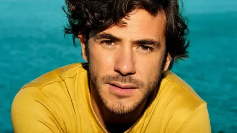 Jack Savoretti at Plymouth Arena