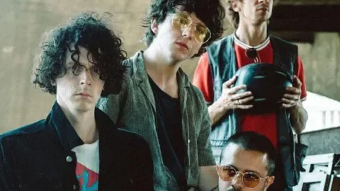 Mystery Jets at SWG3