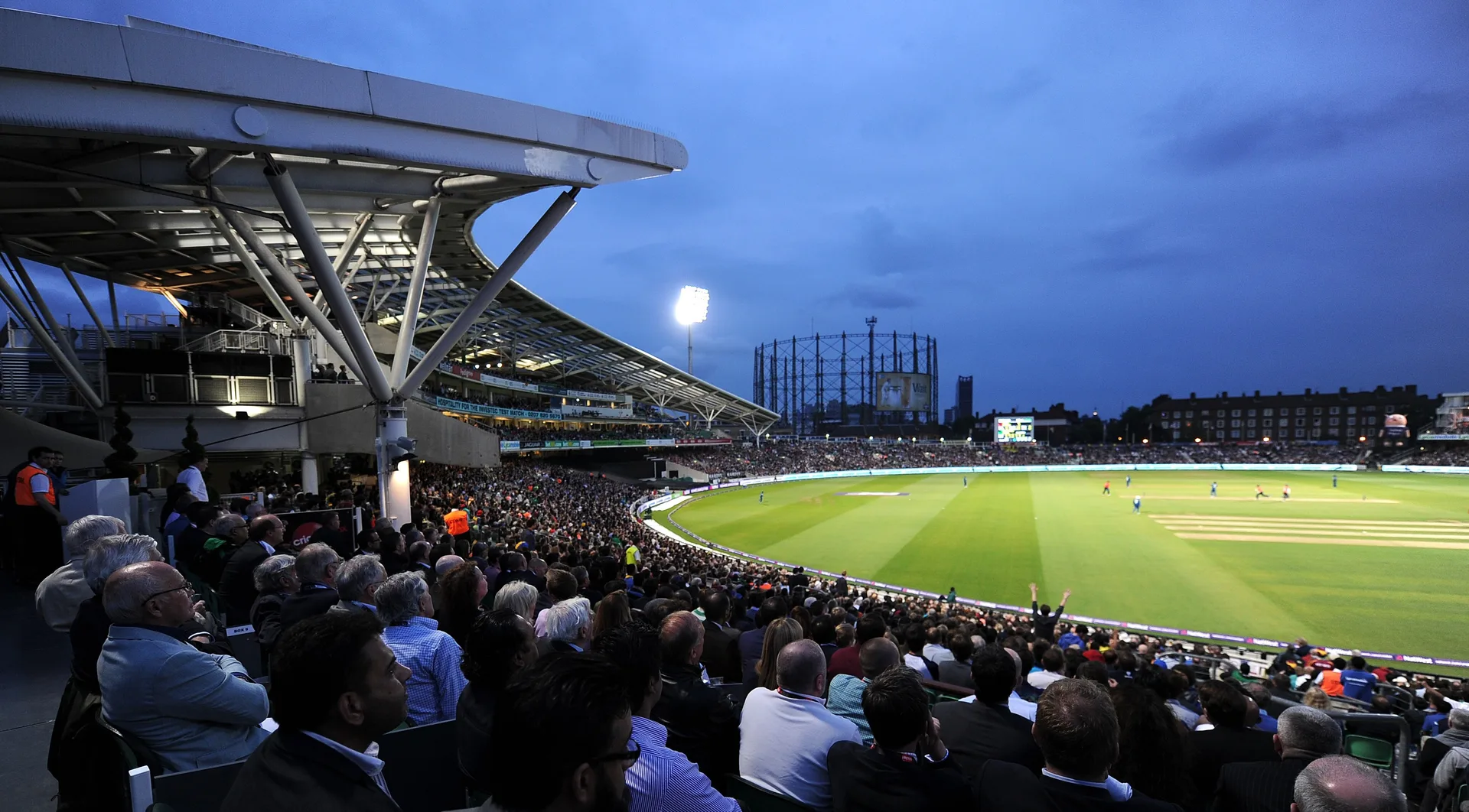 MI London v London Spirit - Double Header at The Kia Oval