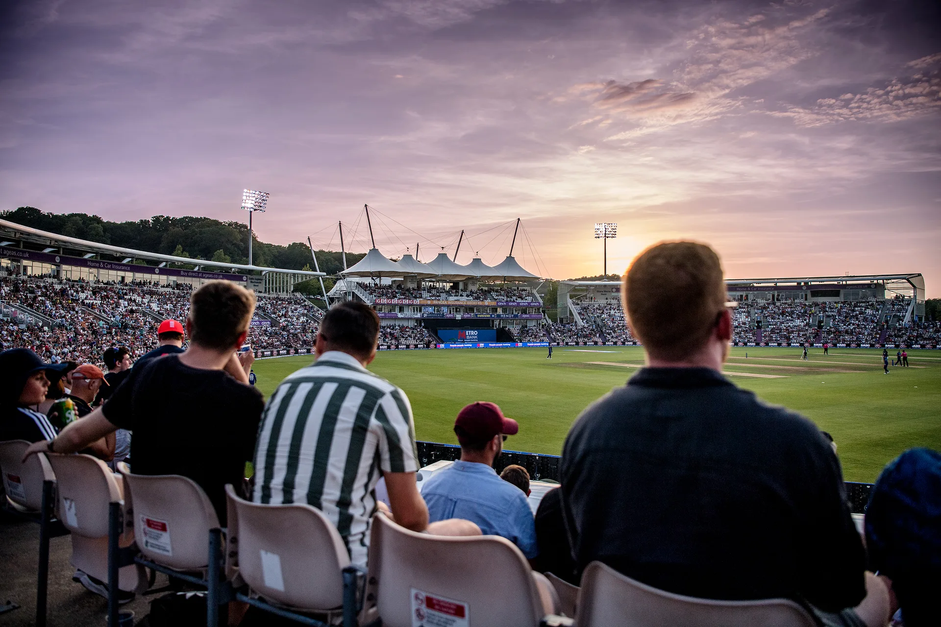 Southern Brave v Manchester Super Giants at Utilita Bowl