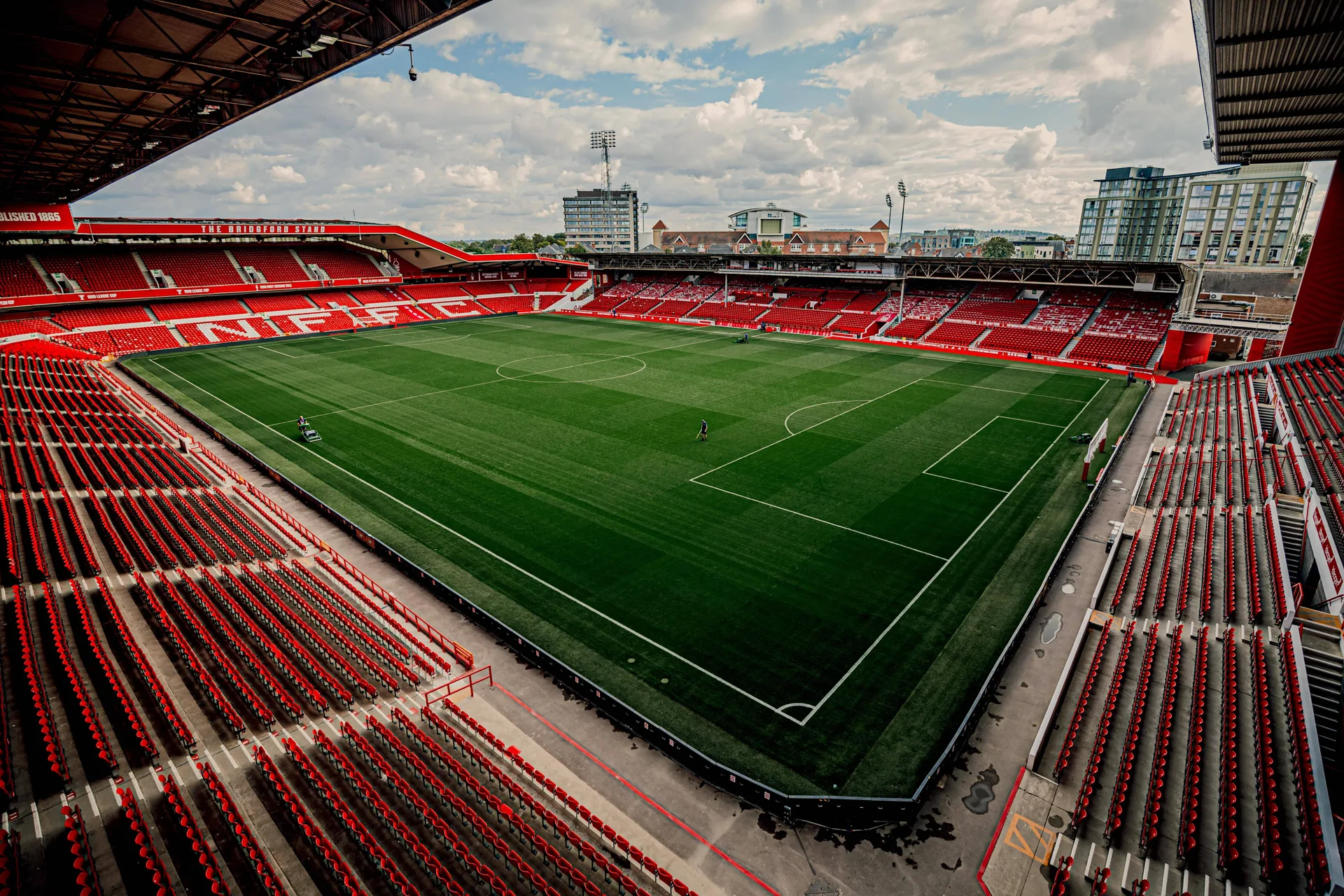 Nottingham Forest v Leeds United