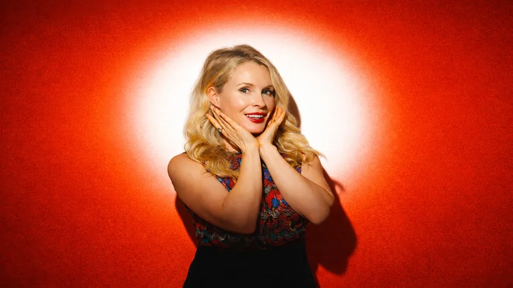 Lucy Beaumont - Bad at Quiz Shows, Good with Weirdos at Victoria Hall, Stoke-on-Trent