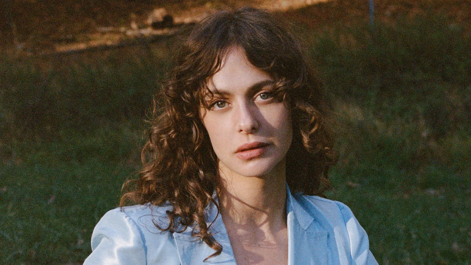 Hannah Cohen at YES (Pink Room)