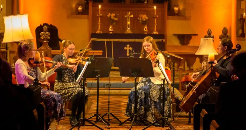 Christmas by Candlelight - The Orchard Cafe Quartet at St Martin's Church