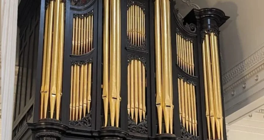 Hertfordshire Chamber Orchestra at St Mary-at-Hill, conducted by Alex Fryer