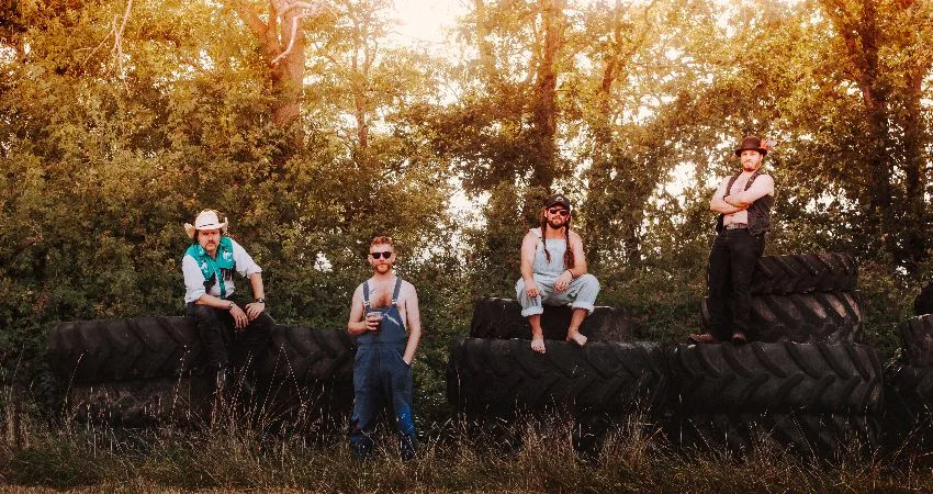 SWAMP STOMP PRESENTS: HALLOWEEN HOEDOWN at Bomba