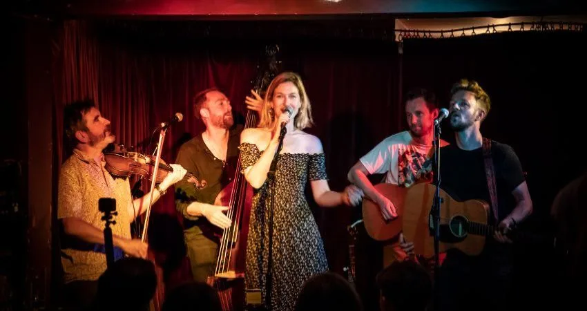 Lost Horizons Presents The Embers at London Upstairs @ The Leyton Star