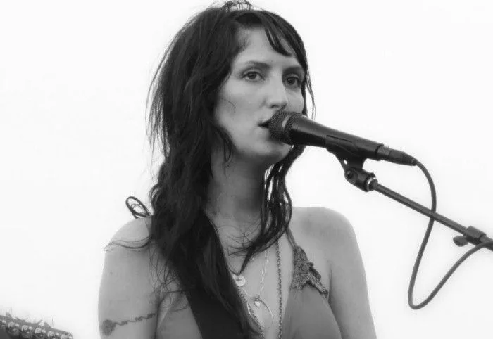 Maria Taylor at GUU (The Drawing Room)