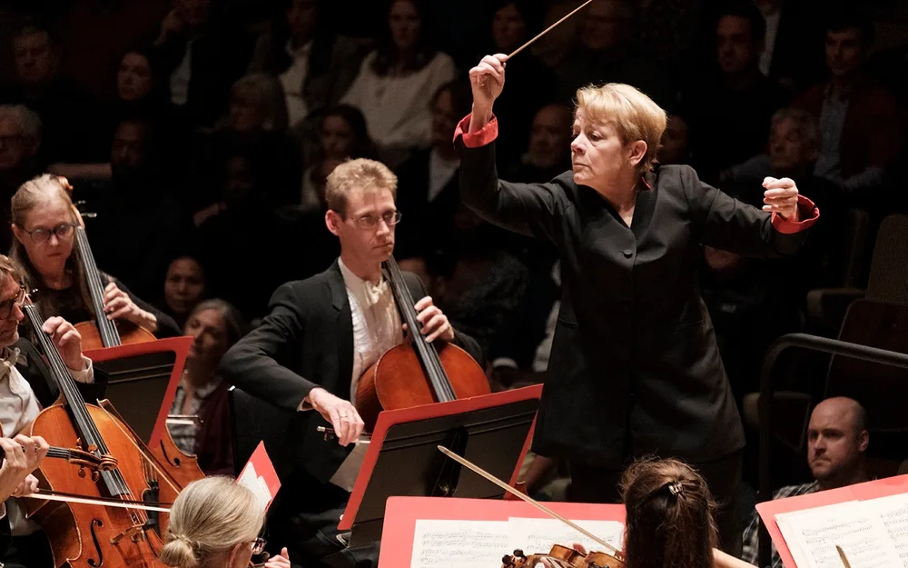 Marin Alsop conducts the Philharmonia Orchestra at Symphony Hall