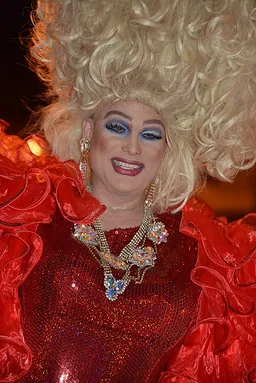 Drag Queens