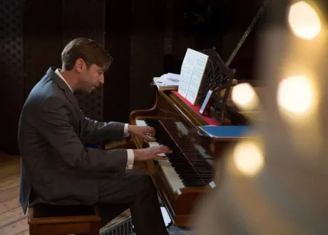 Tom Jurkiewicz Trio