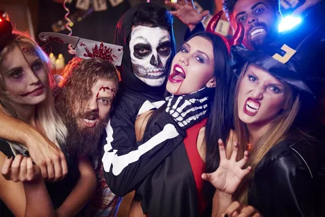 Halloween Party, Welcome Drink & Happy Hour Till 8pm at Bar Soho
