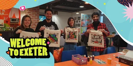 St Luke's Tote Bag Decorating