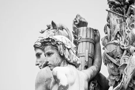 Sculpture exhibition in Avebury Manor Garden