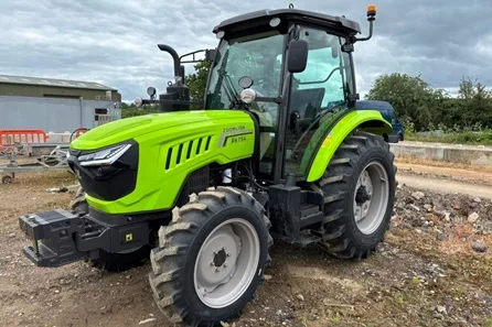 60 Minute Tractor Driving Experience, Berkshire