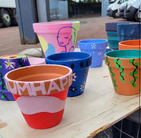 Crownpoint Potters ' Pottery Painting Event 11am-12 Glasgow Doors Open