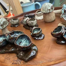 Mud Hub – Sculpture Glazing Workshop