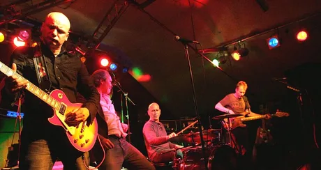 Slowburner – Blues / Blues Rock