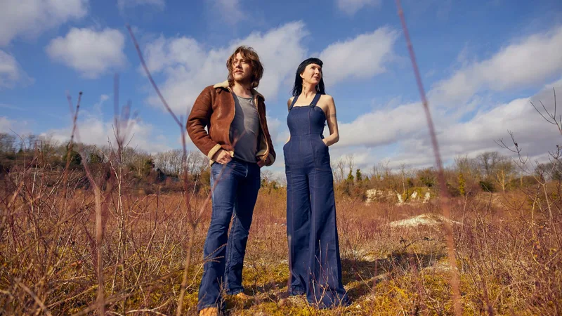 Hannah Sanders & Ben Savage with Jon Thorne