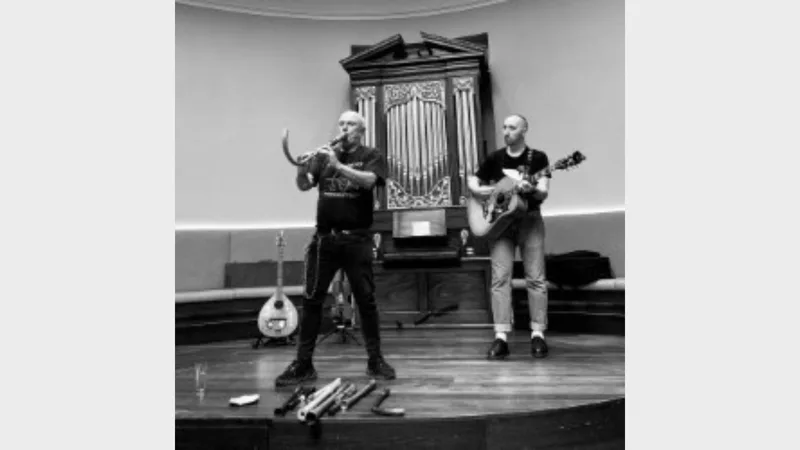 Attila the Stockbroker’s Early Music Show
