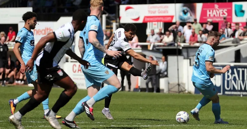 Bath City FC vs Hanworth Villa at Twerton Park