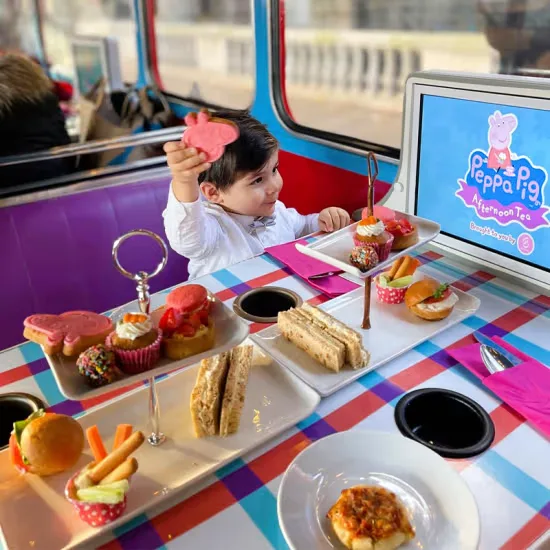 Peppa Pig Christmas Bus Tour
