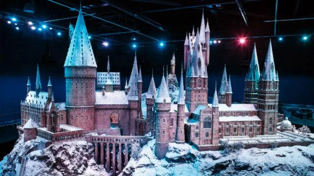 Hogwarts in the Snow | Harry Potter at Christmas tour tickets