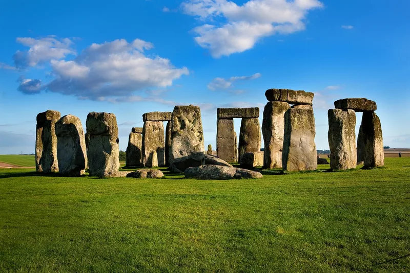 Stonehenge Direct Tour