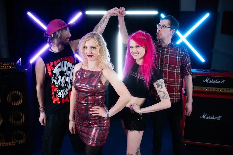 Taylor More Swiftly - Pop Punk Swifty Tribute