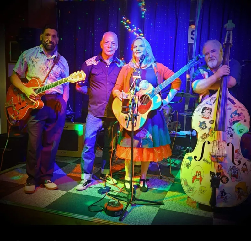 Rockabilly Bootleggers presents - The Plymouth 57's