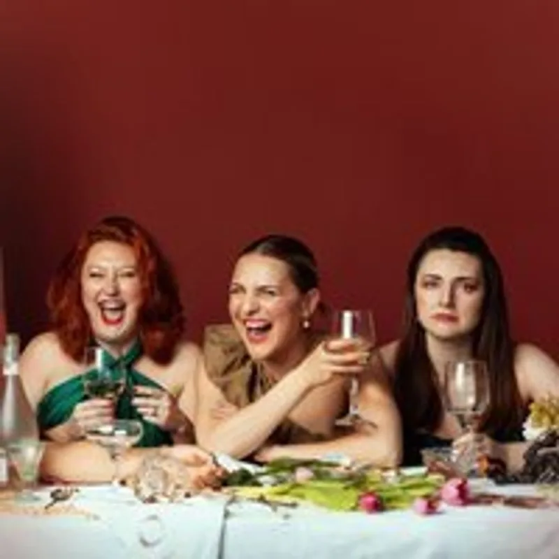 Flat & the Curves: Rosé-Tinted
