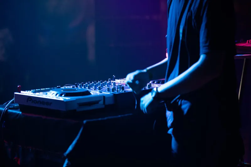 Dave Pearce Trance Anthems - Day Party
