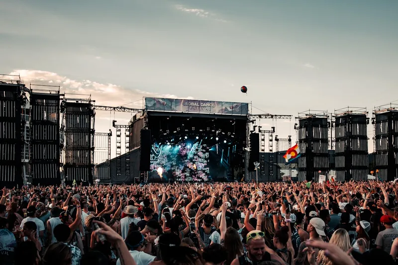 Multigenre Madness - DAY RAVE