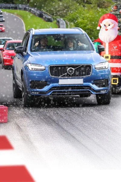Drive! Christmas at Cadwell Park