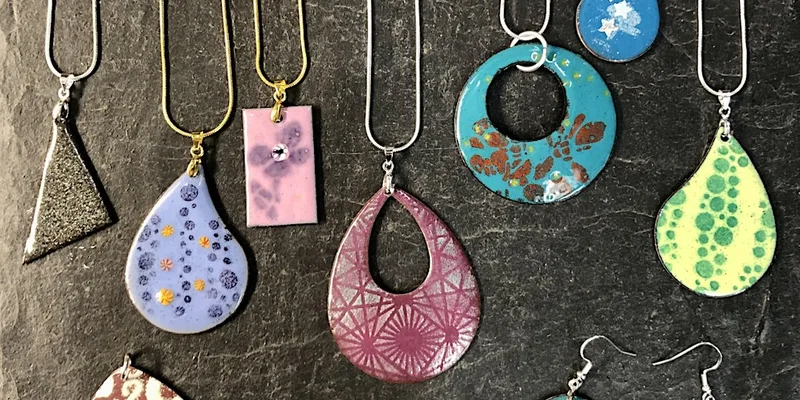 Enamelling on Copper for Jewellery ( Beginners Day Course- London)