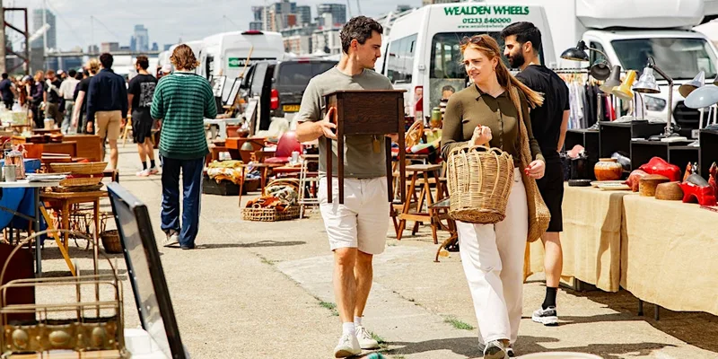 DRUMSHEDS SUMMER FLEA