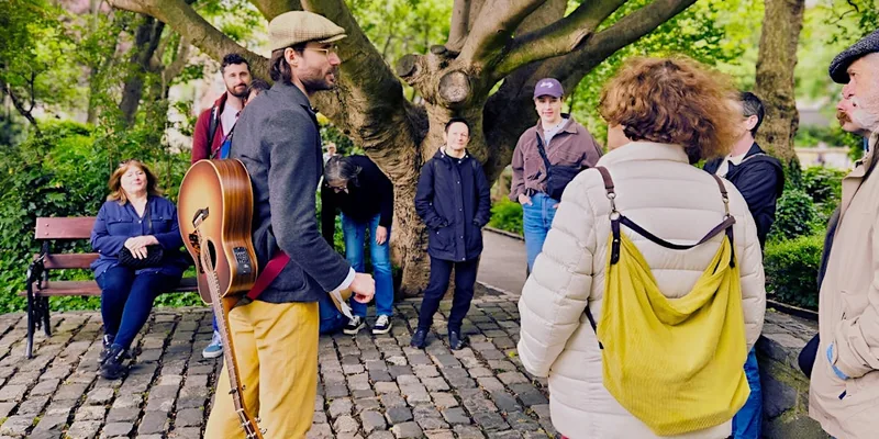 The Poetry Stroll: A Guided Literary Walking Tour (Sweny's Pharmacy)