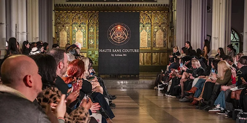 London Fashion Week Runway Show – VIP Fashion Experience