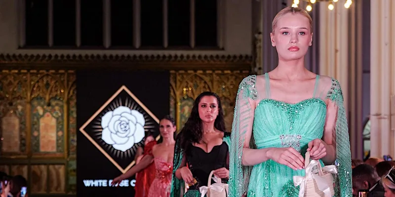 London Fashion Week Catwalk Show – Luxury VIP Experience